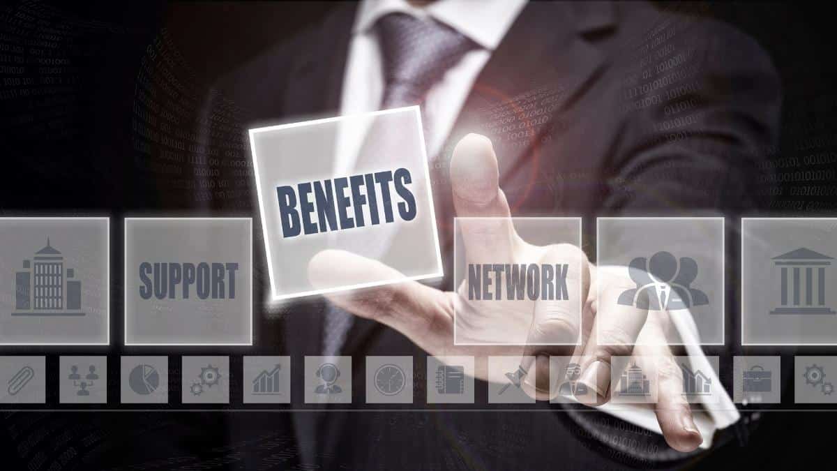 benefits of fractional CFO services